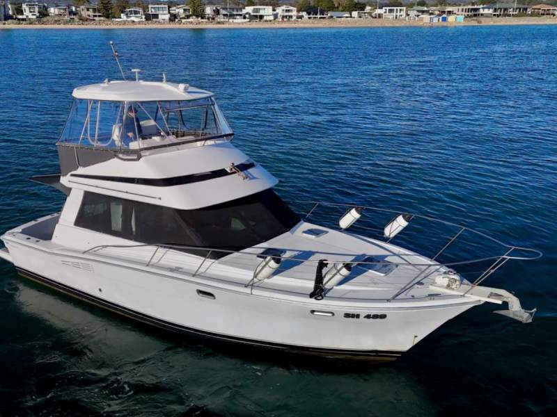 Riviera 35 Blue Water