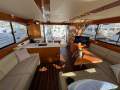 Maritimo M48 Series ll with hydraulic swim platform