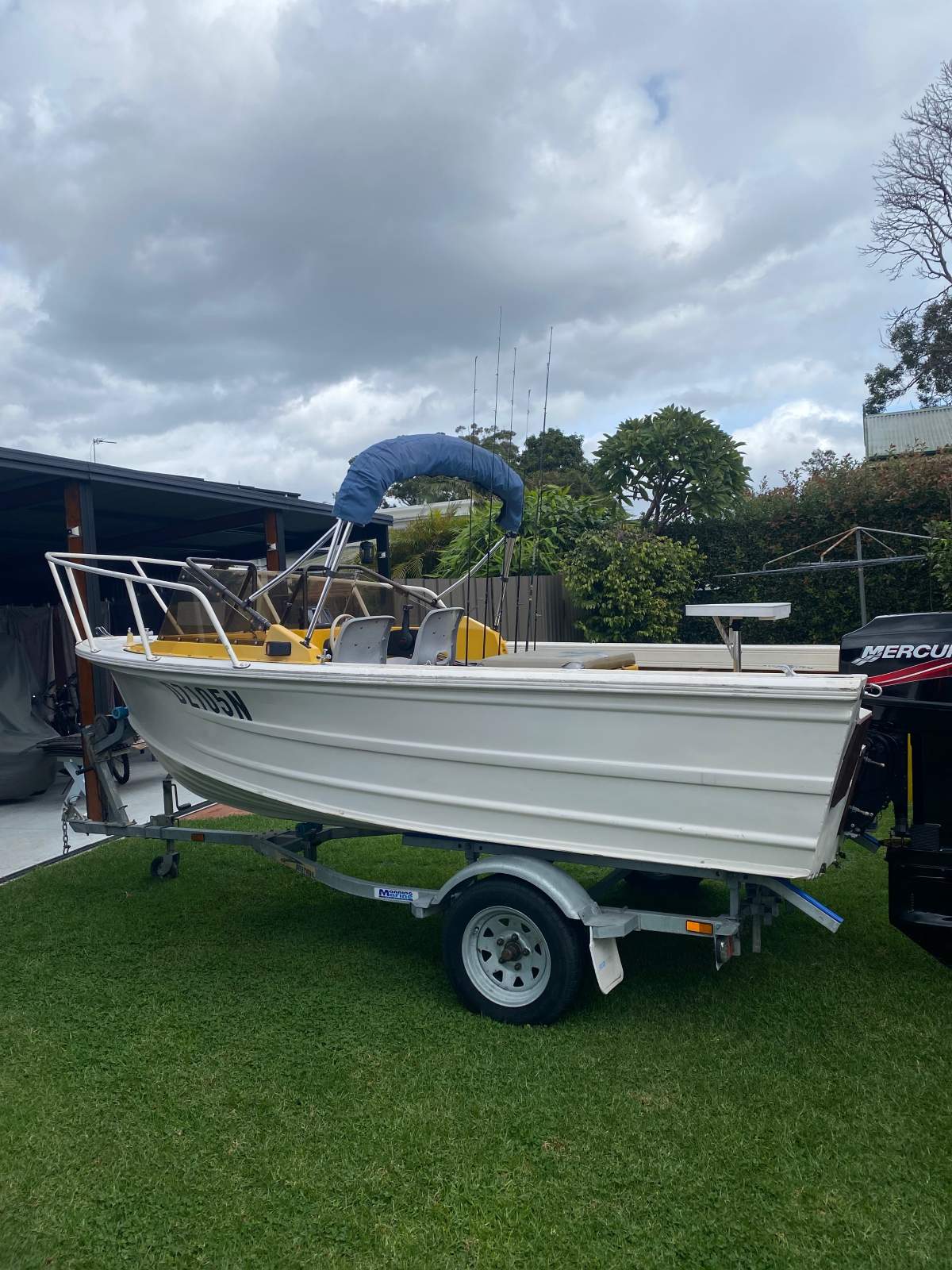 Quintrex 450 Lazeabout Sunbird