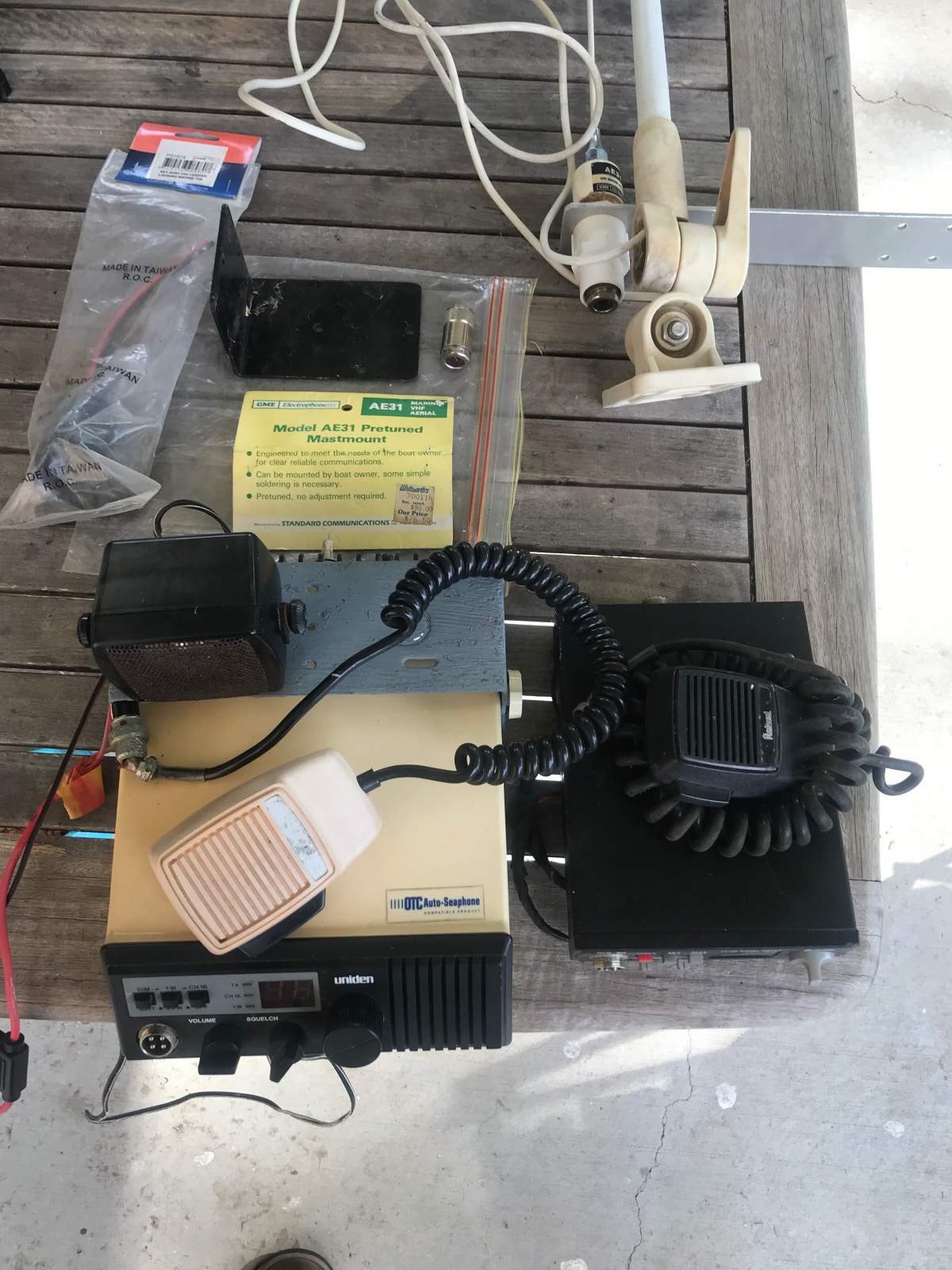 Radio vhf /cb