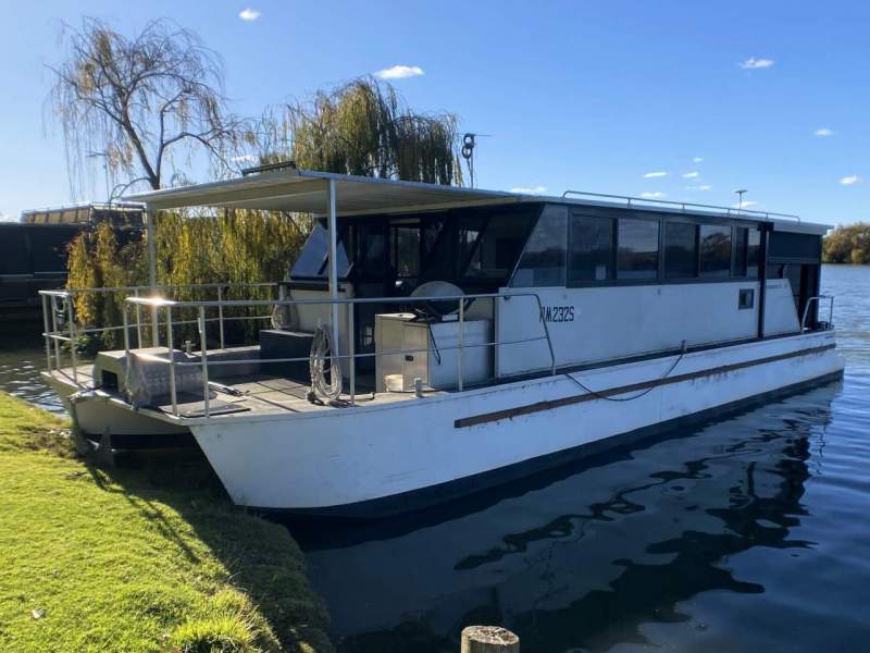 "ANTONIETTA II" CatCav 45, Alloy Pontoon Houseboat
