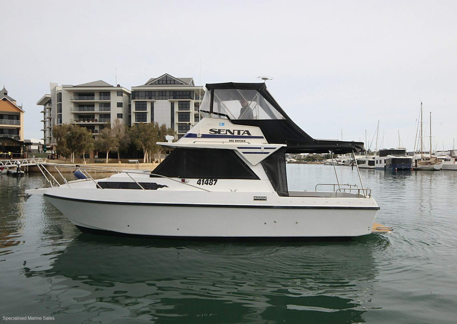 Statesman 27 fly bridge *** UPGRADED ENGINE *** $ 29,990 ***