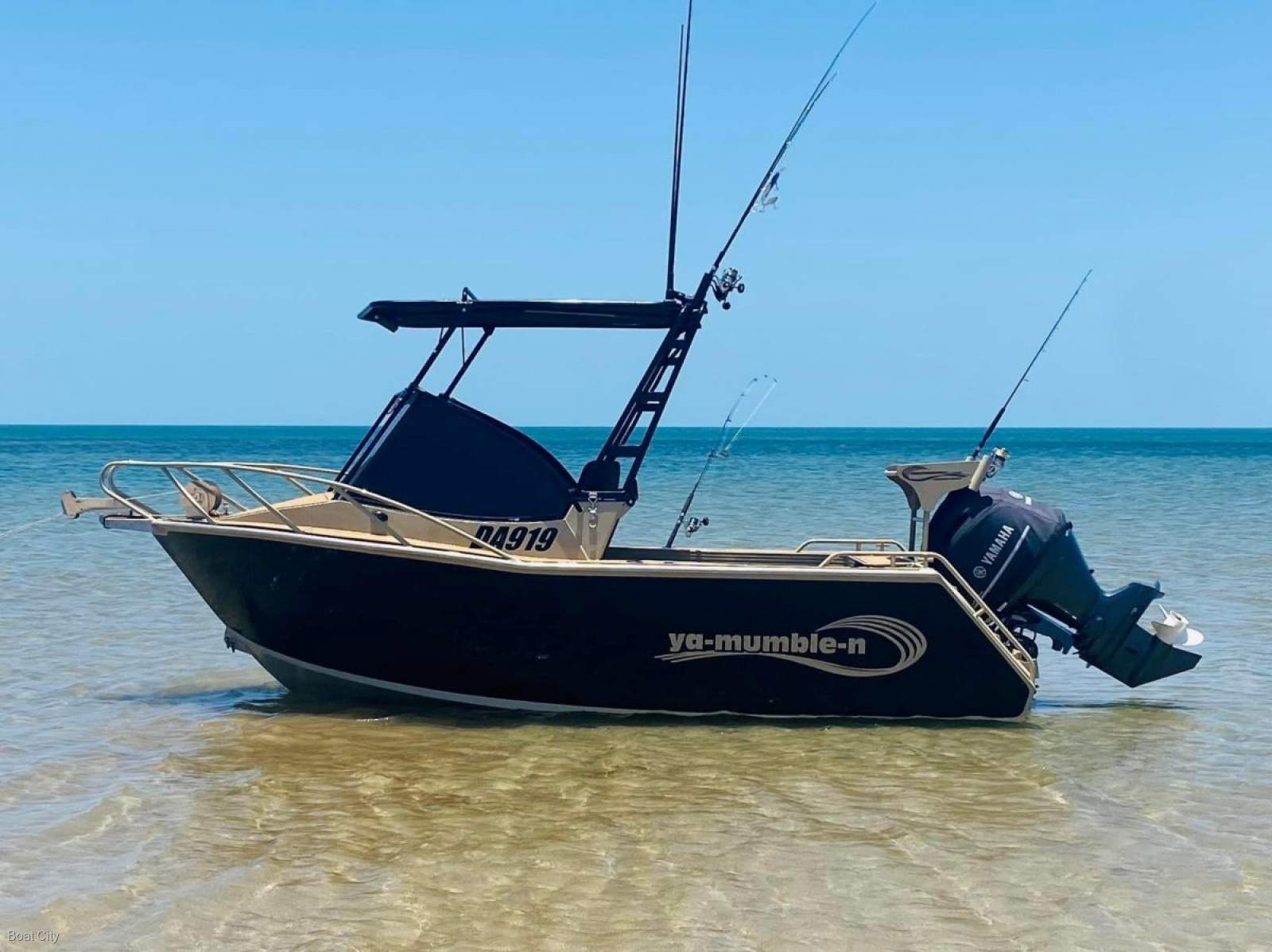 Groundswell 500 Sports Runabout