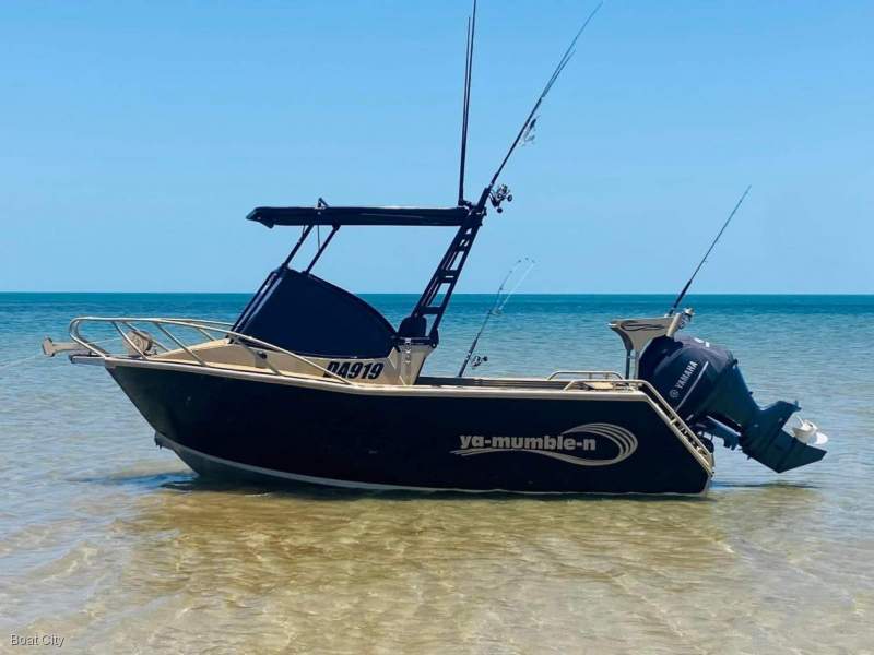 Groundswell 500 Sports Runabout