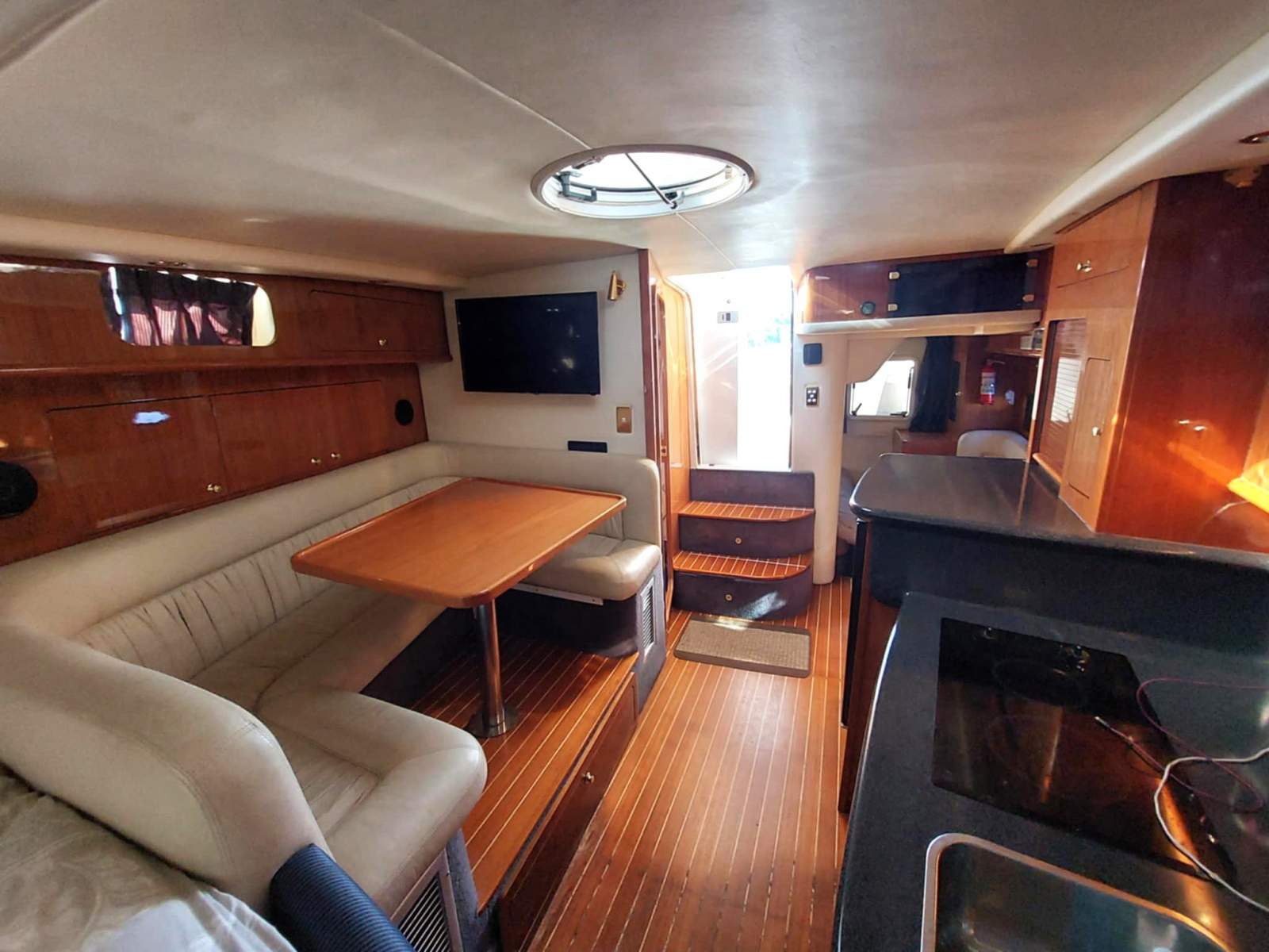 Mustang 3800 Sportcruiser