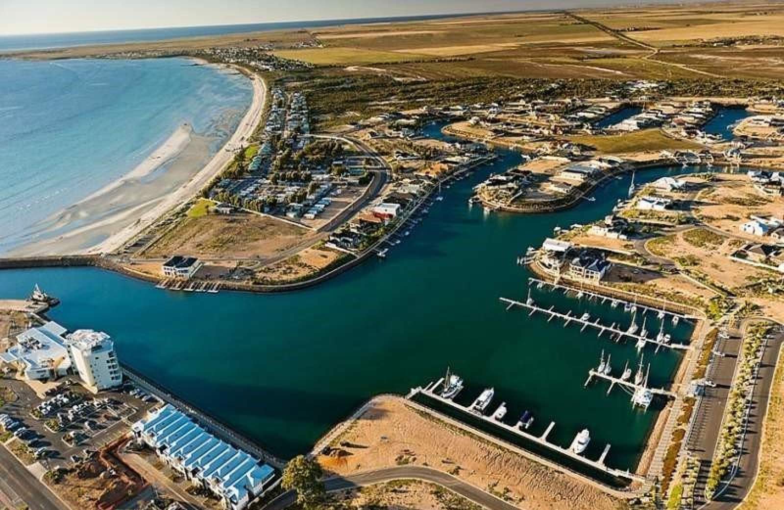 Marina Berth - Copper Cove Marina