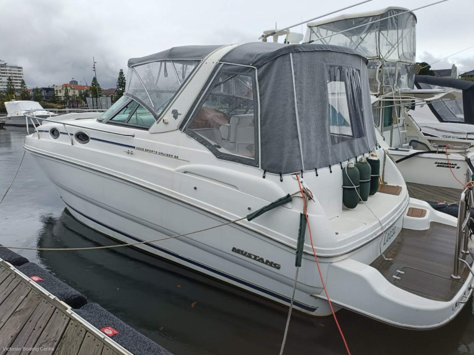 Mustang 3200SE Sportscruiser