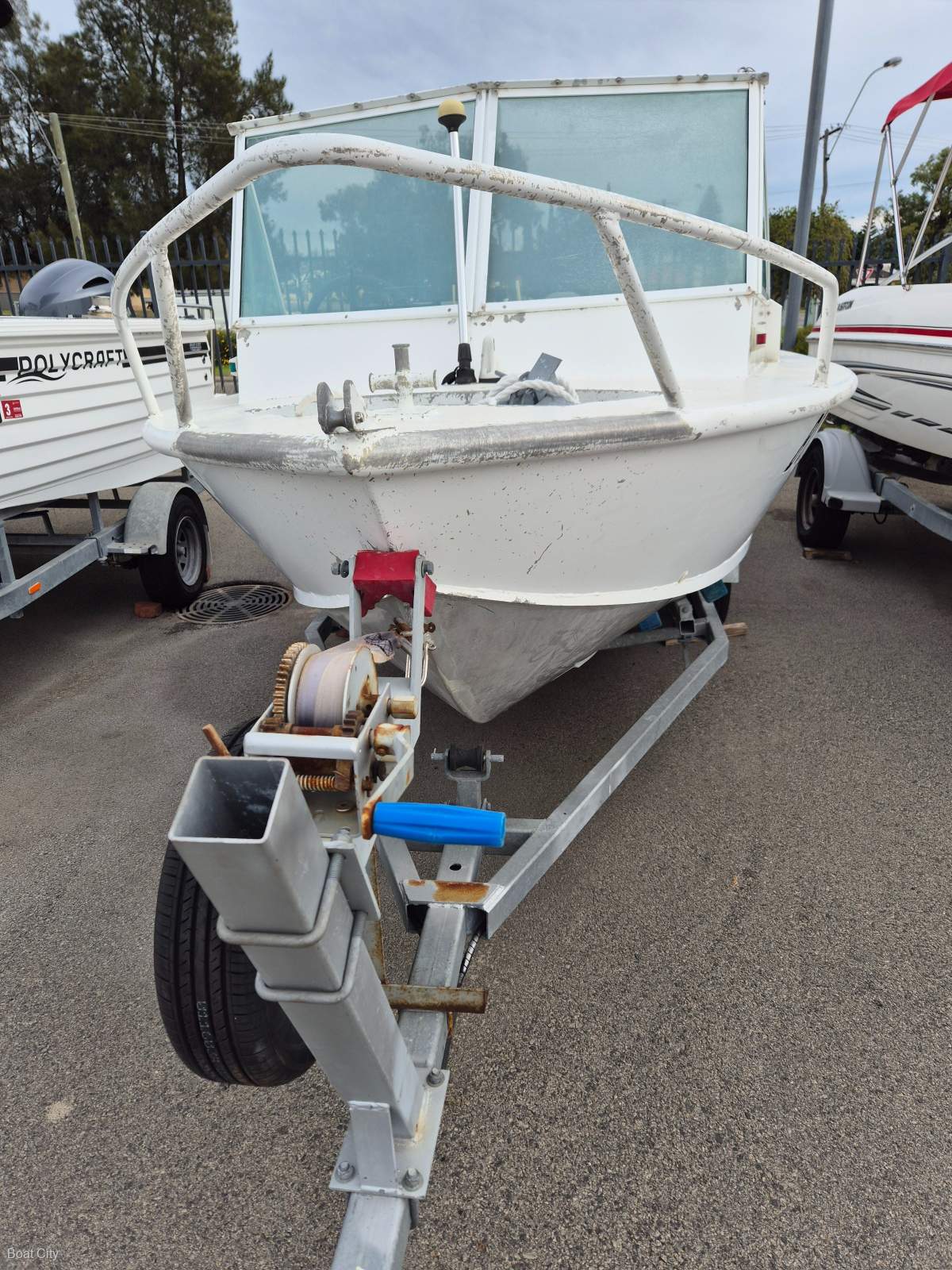 Challenger Craft 470 Sports Plate Alloy runabout