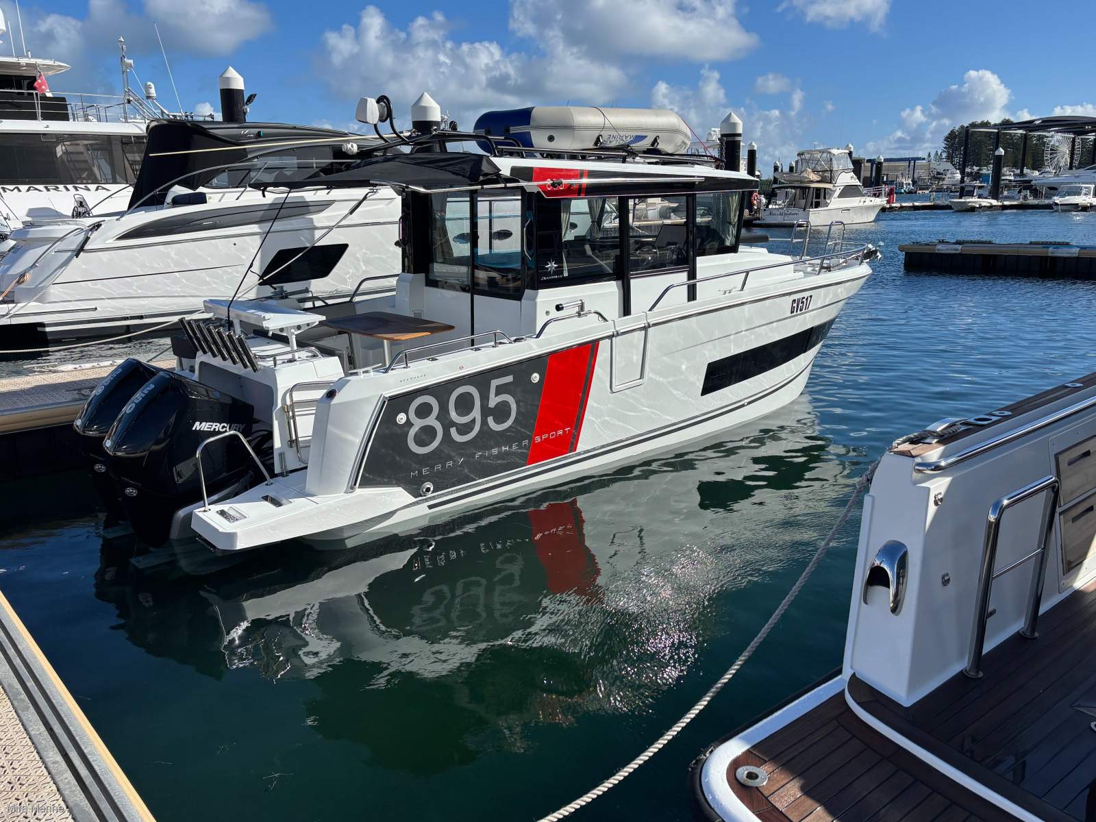 Jeanneau Merry Fisher 895 Sport