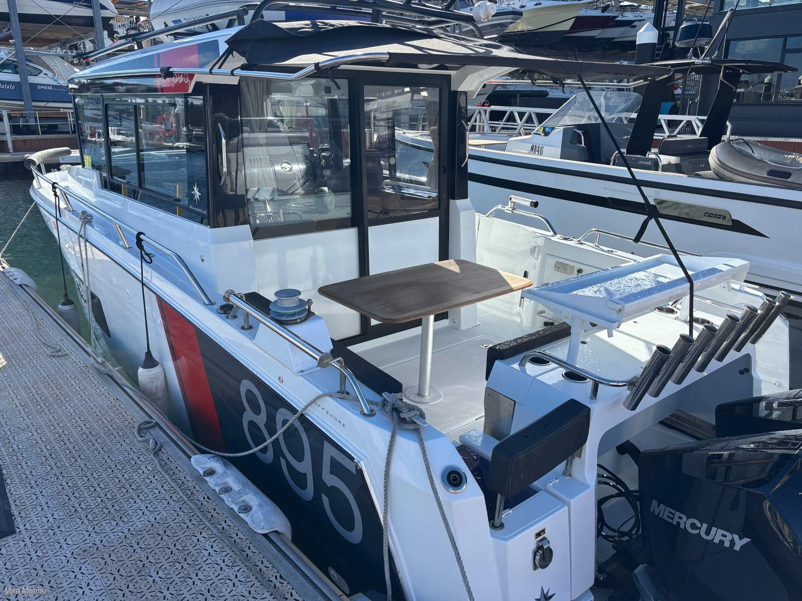 Jeanneau Merry Fisher 895 Sport