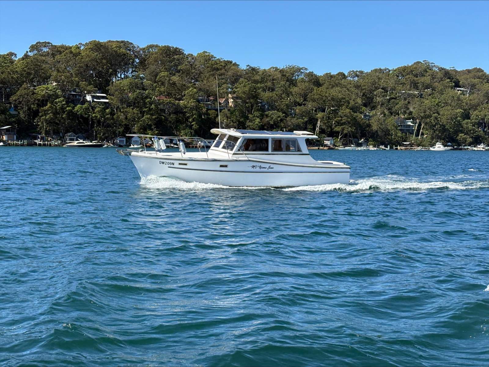 Masters 34 Saloon Cruiser