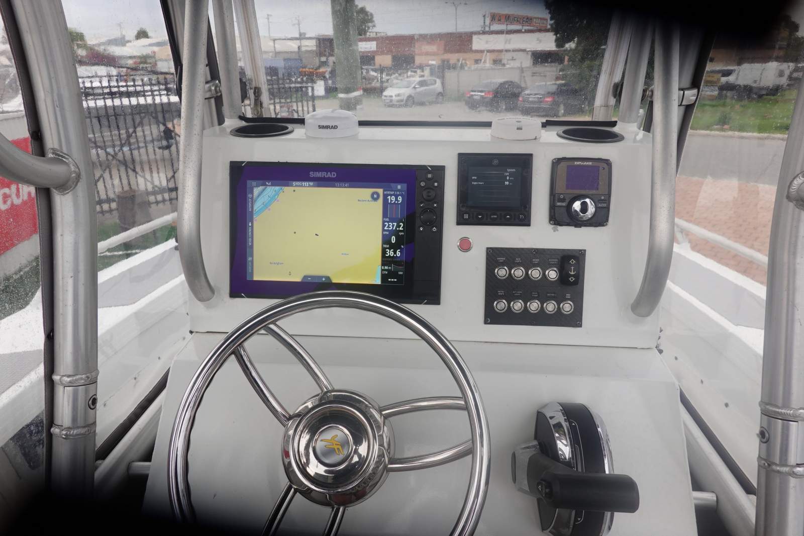 Yellowfin Plate 6200 Centre Console