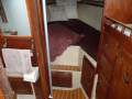 Catalina 30... With the interior space of a 35' yacht!