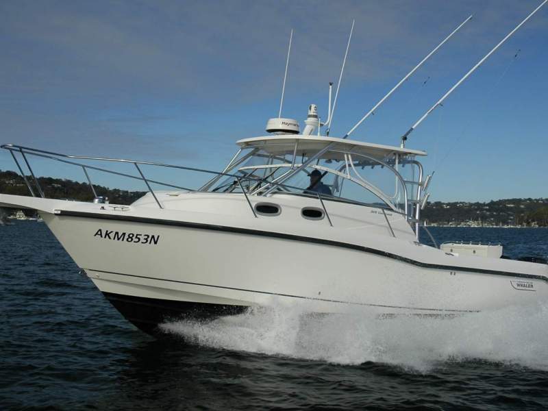 Boston Whaler 305 Conquest