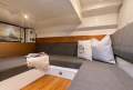 Boston Whaler 365 Conquest