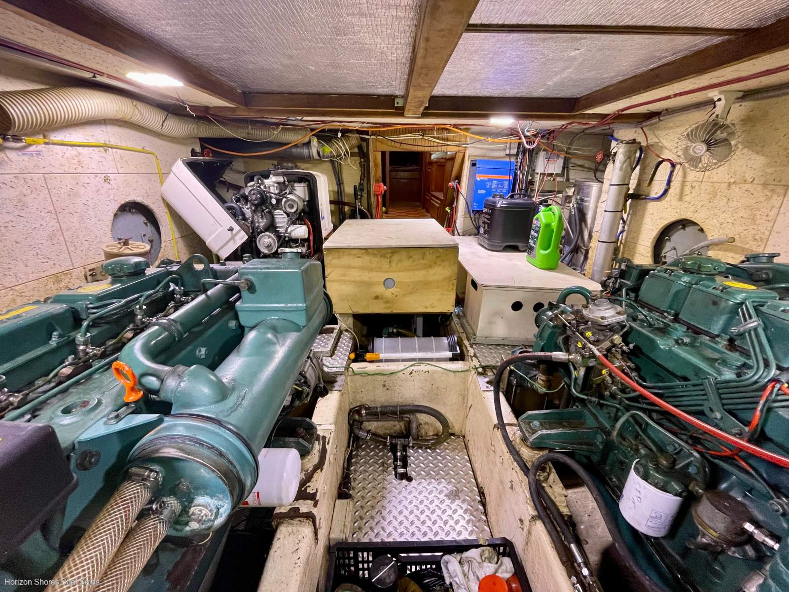 CHB Trawler Offshore 48 yachtfisher (Chung Hwa)