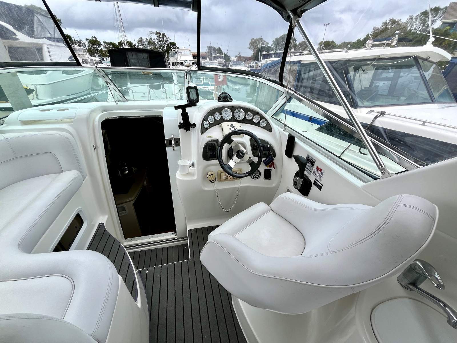 Mustang 2800 SportsCruiser Series III