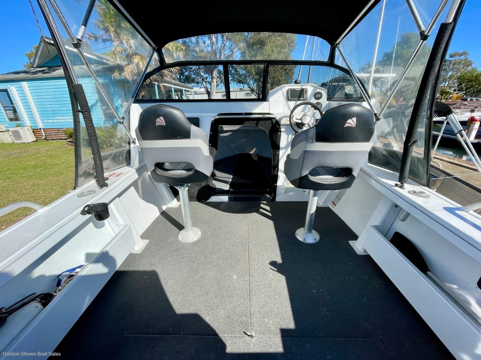 Stessl 560 Seahawk