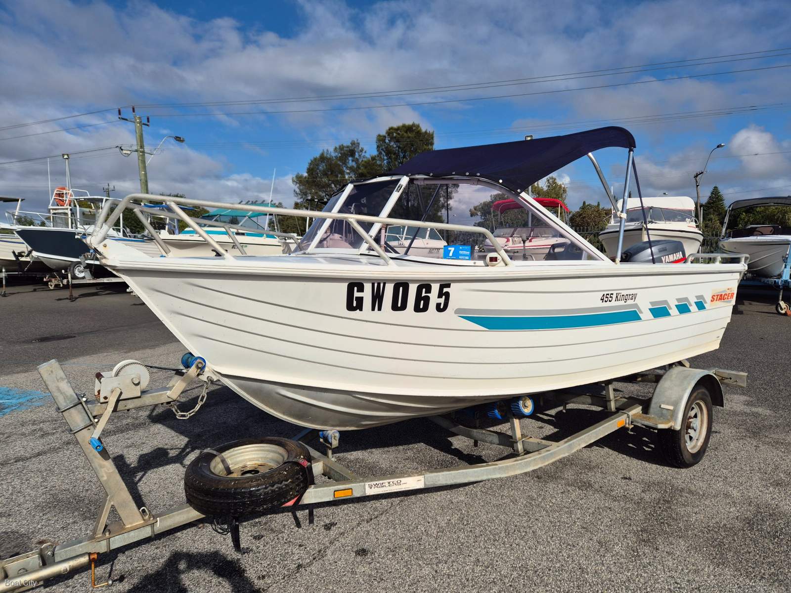 Stacer 455 Kingray Runabout