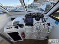 Flybridge Cruiser