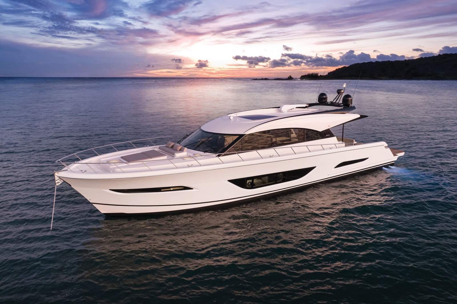 Maritimo S75 Sedan Motoryacht