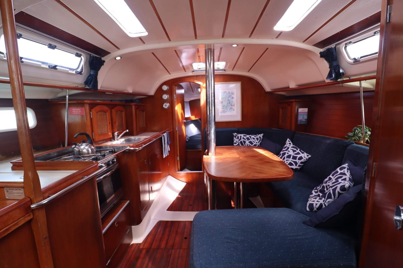 Beneteau Oceanis 35.1 1/5th Share