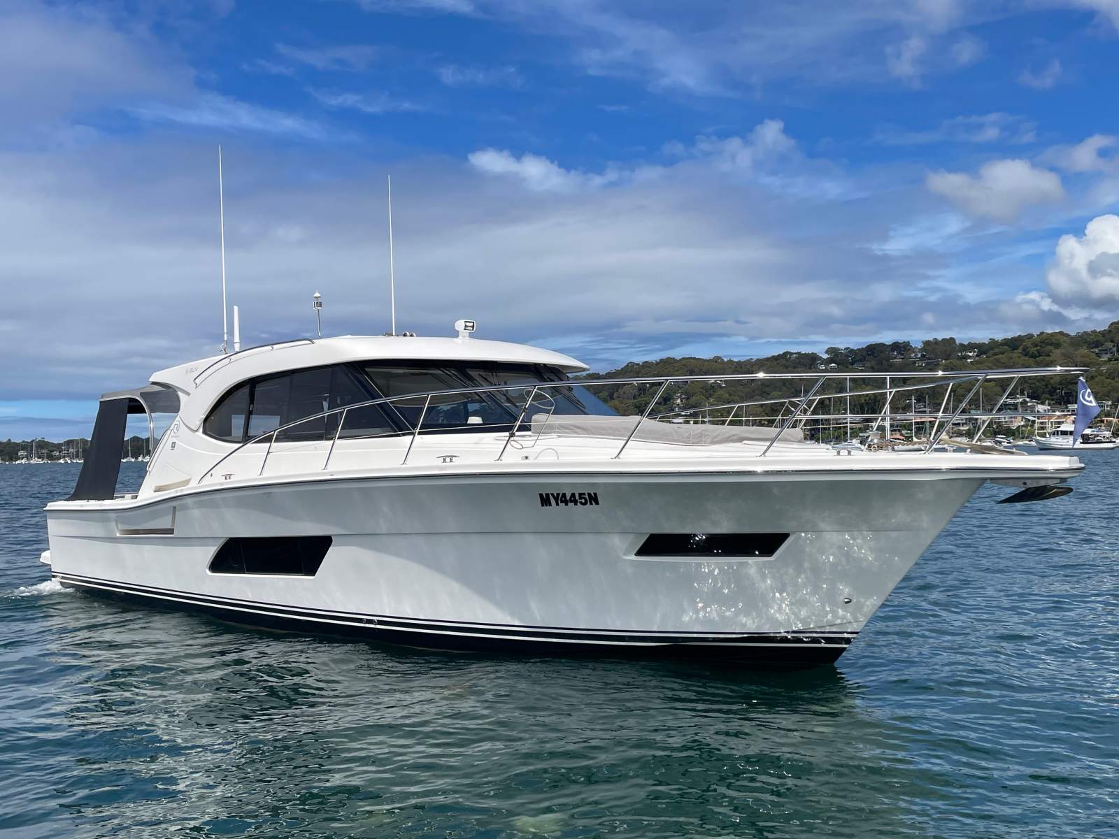 Riviera 445 SUV