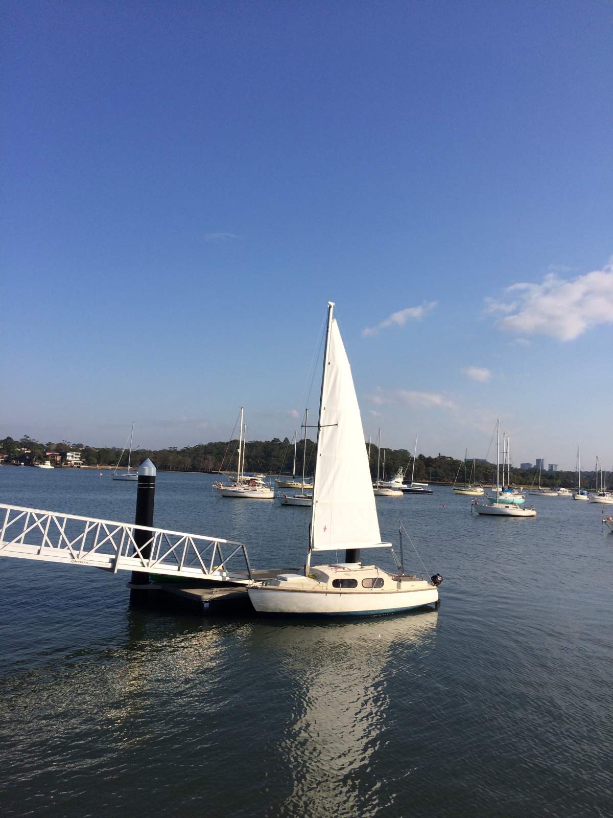 Vivacity Castle Marine, 6m long, bilge keel