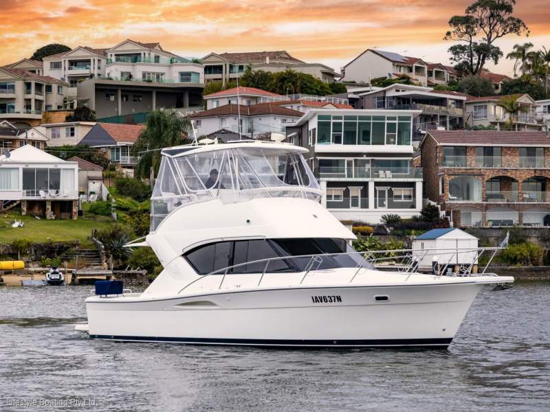 Riviera 3350 Flybridge 2003