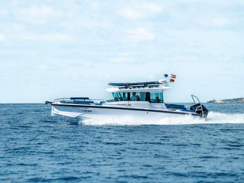 Axopar 29 Cross Cabin