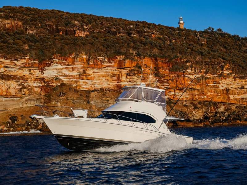Riviera 40 Open Flybridge