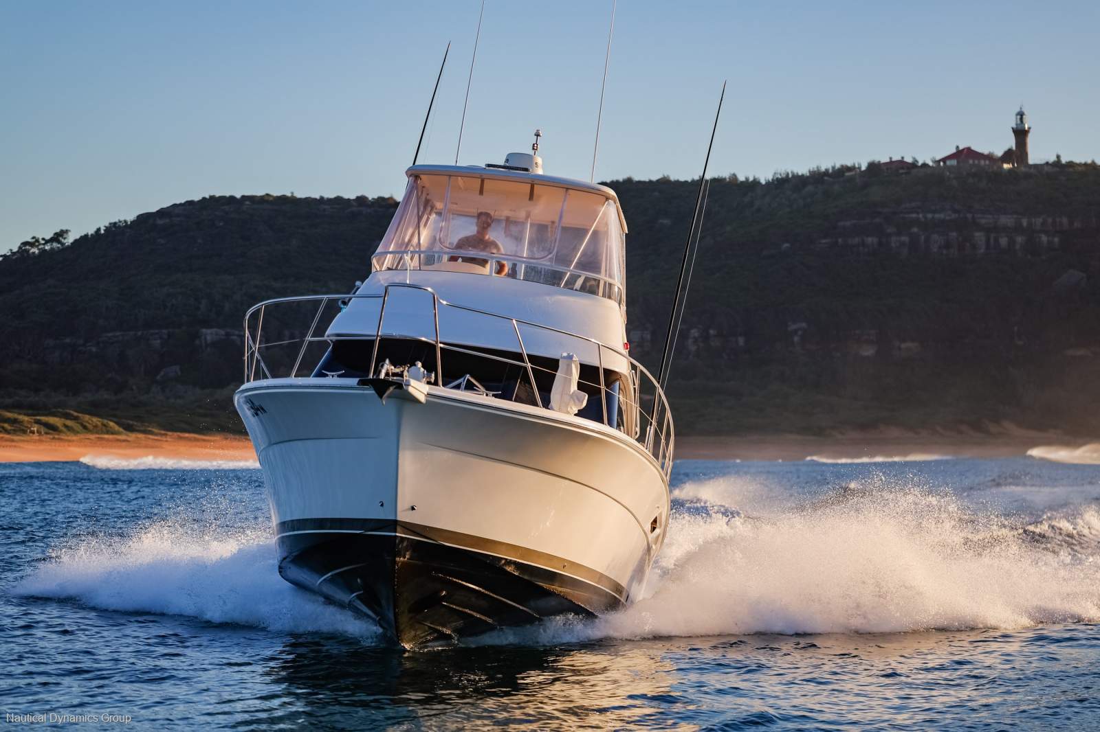 Riviera 40 Open Flybridge