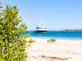 Riviera 6000 Sport Yacht - Low Hours