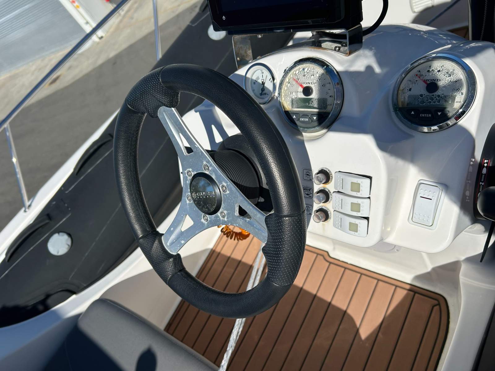 Brig Eagle 380