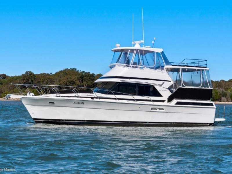 Riviera 40 Aft Cabin