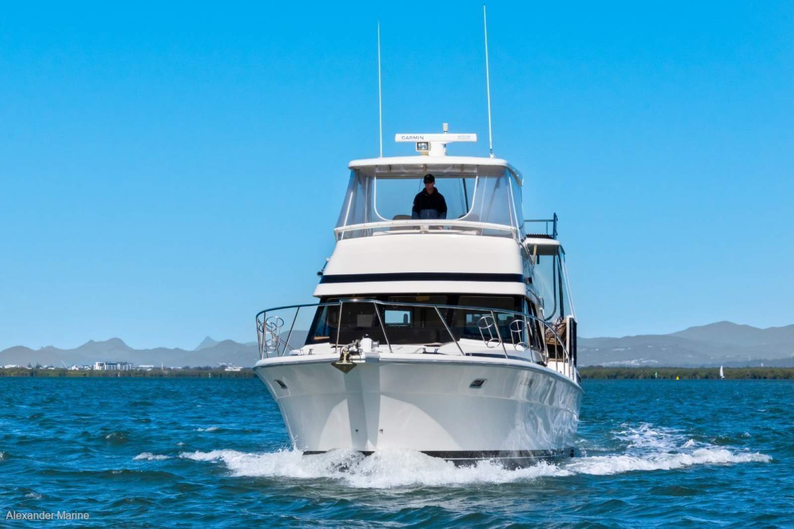 Riviera 40 Aft Cabin
