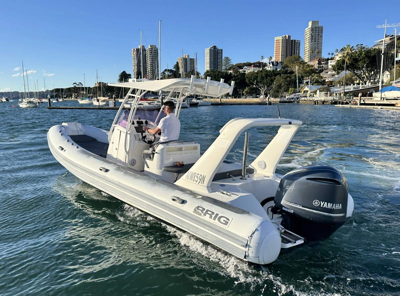 Brig Eagle 780