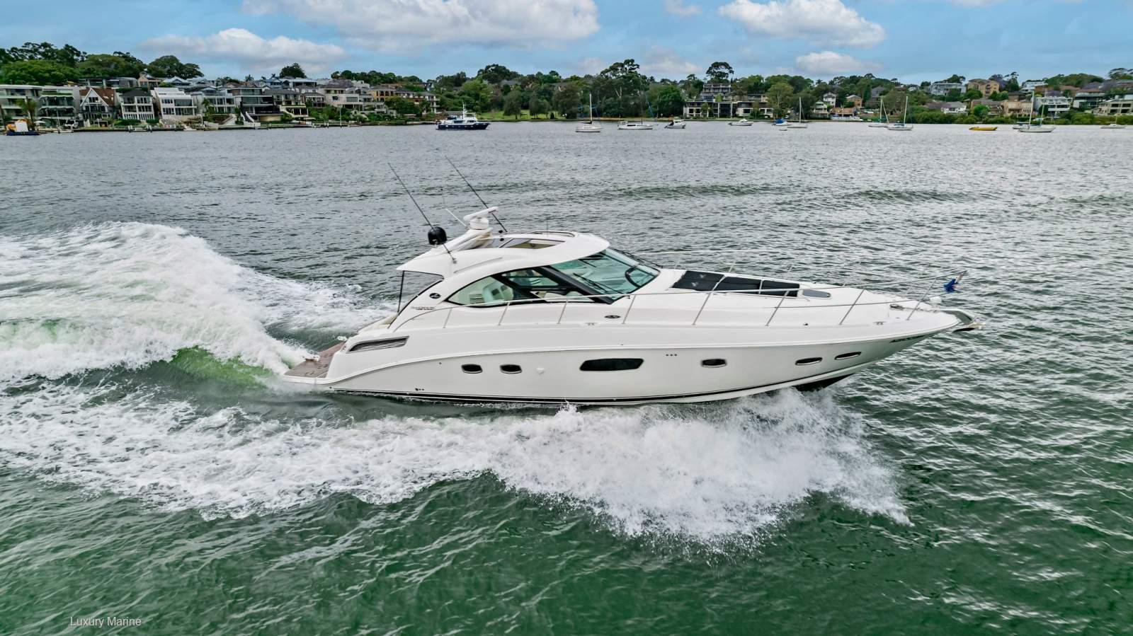 Sea Ray 470 Sundancer