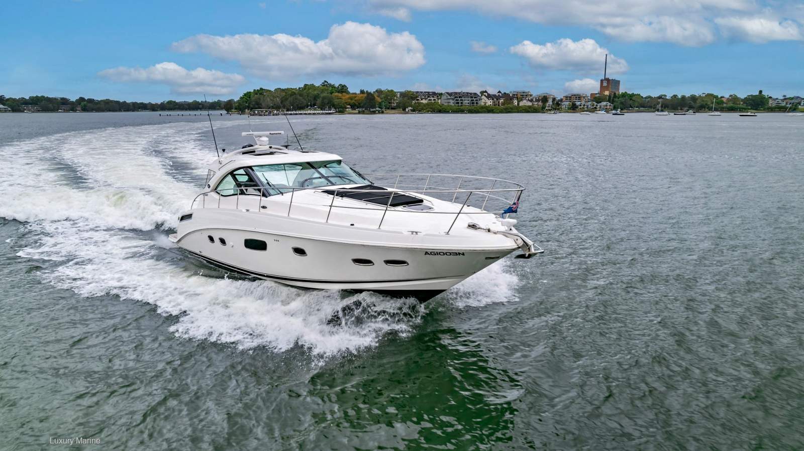 Sea Ray 470 Sundancer
