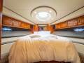 Cruisers Yachts 560 Express