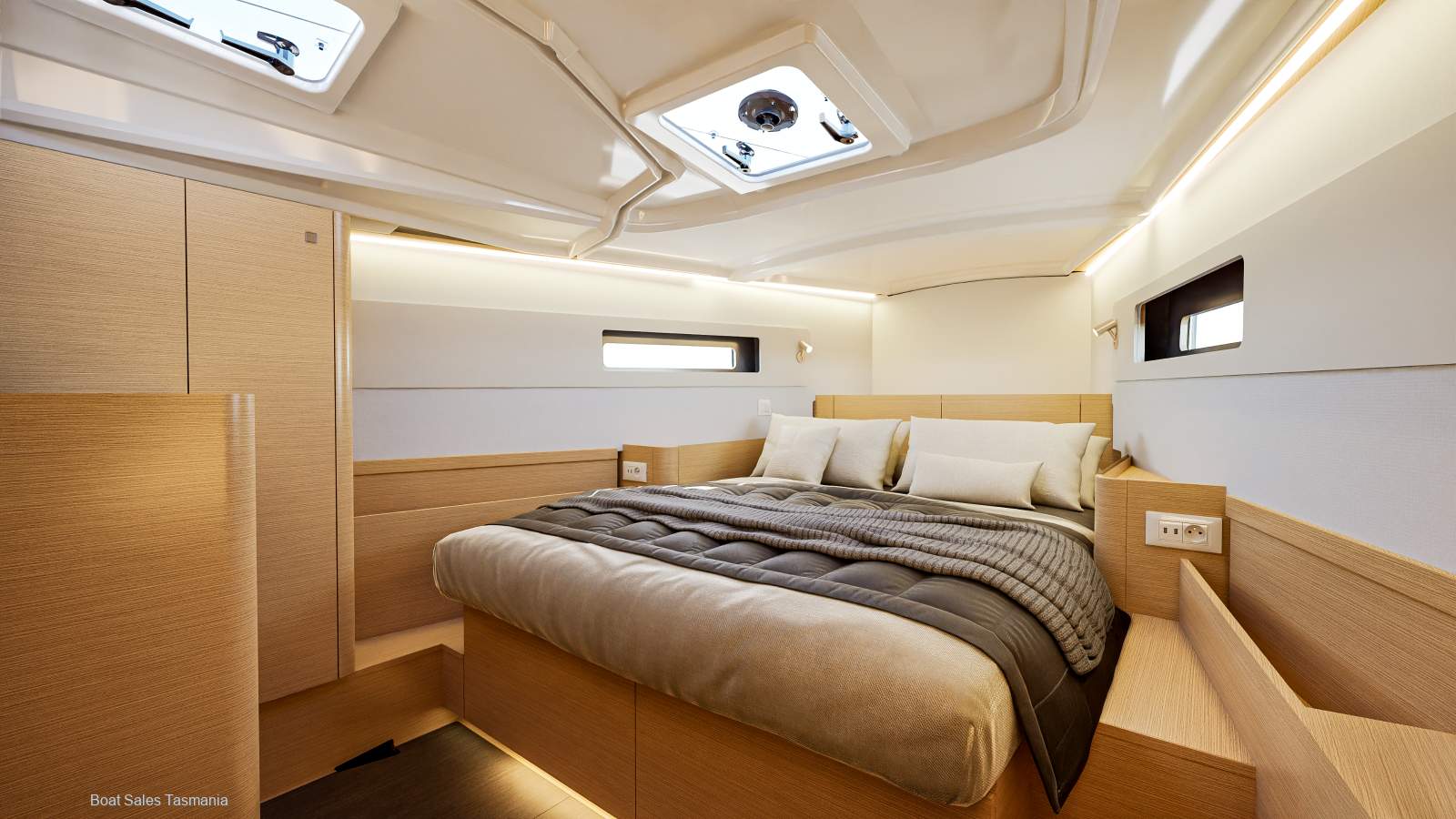 Jeanneau Sun Odyssey 415 – NEW MODEL