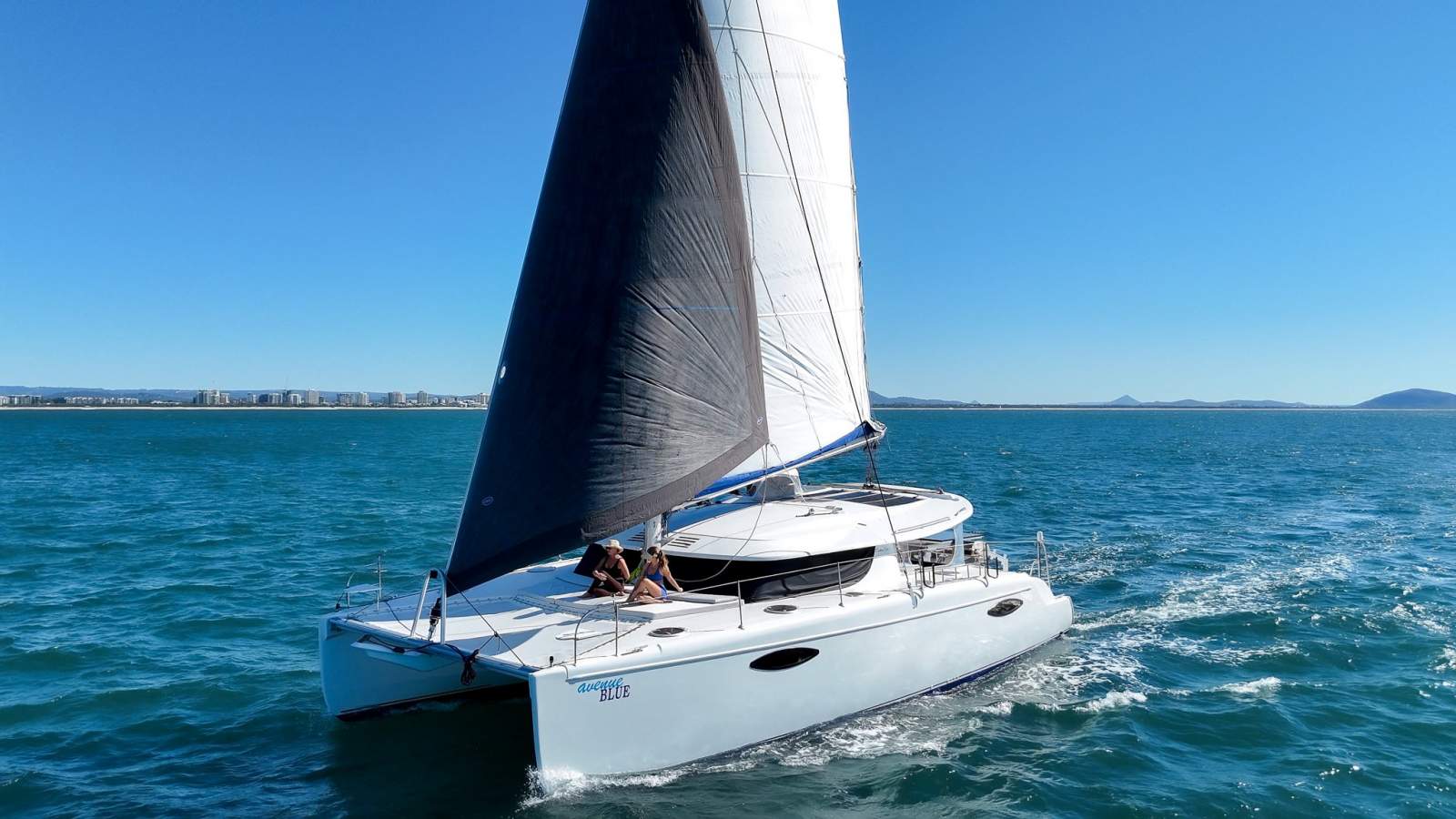 Fountaine Pajot Orana 44 - Owners Version Turn Key ready to go Cruising -