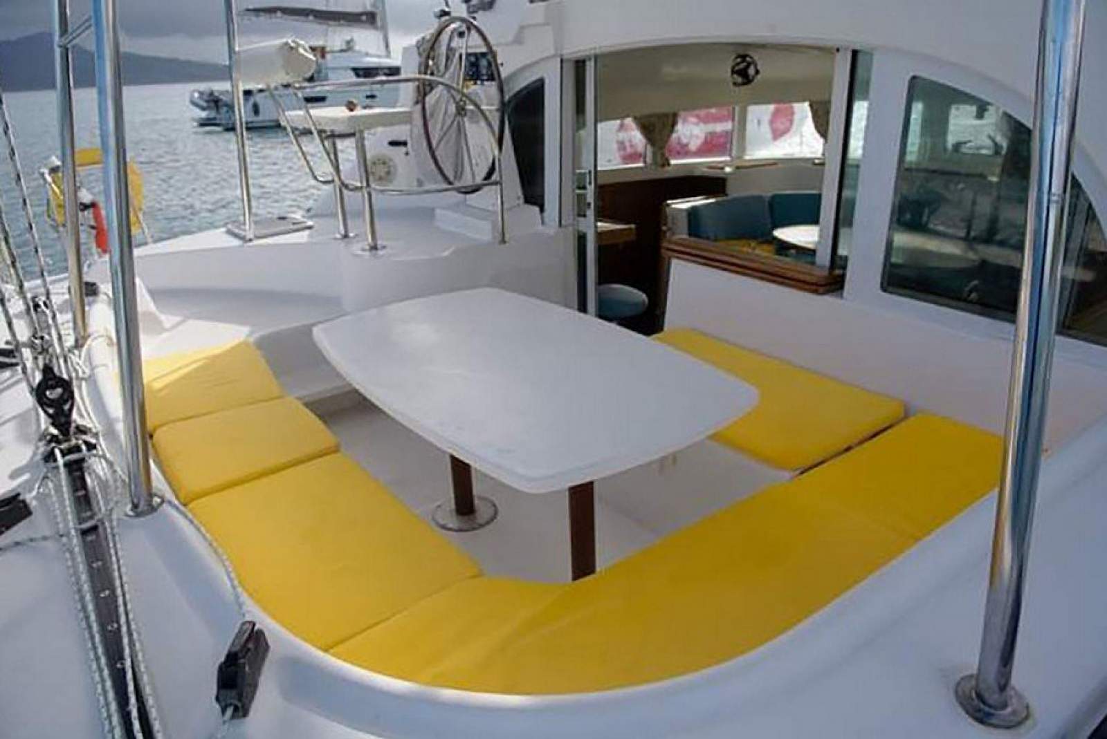 Lagoon 380 S2