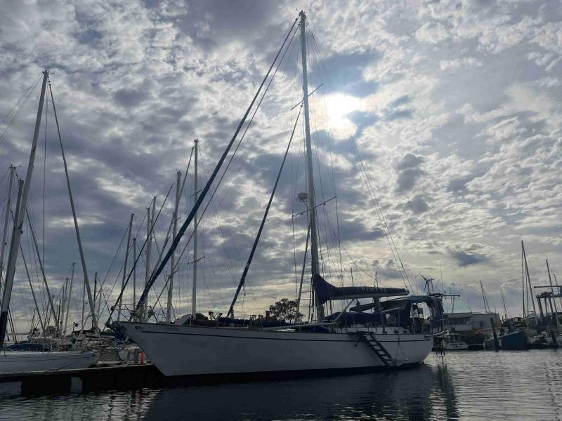 Jean Vignes 55 - steel 1984 cutter with 5-cabin layout