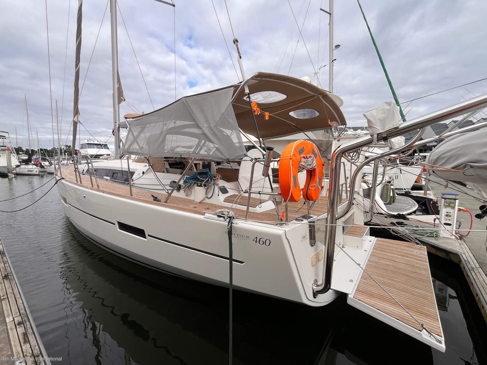 Dufour Grand Large 460 Performance Rig