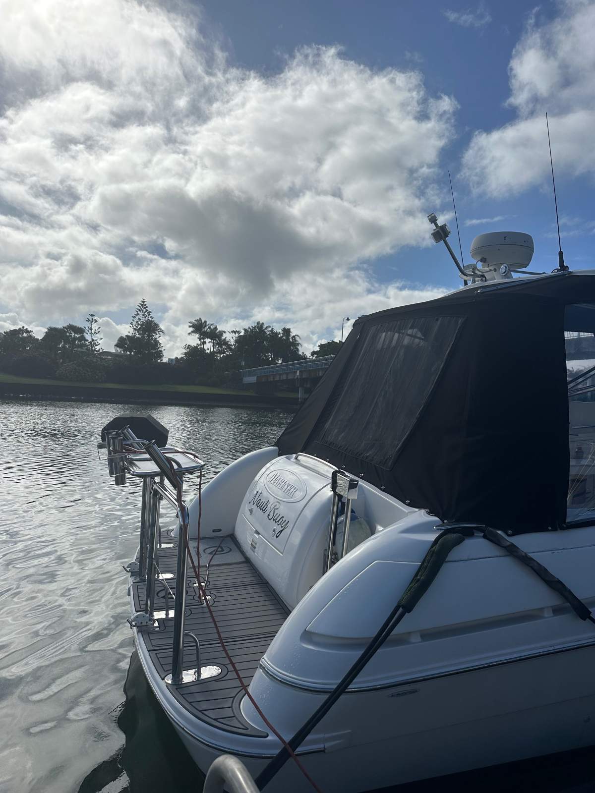 Riviera M430 Sports Cruiser