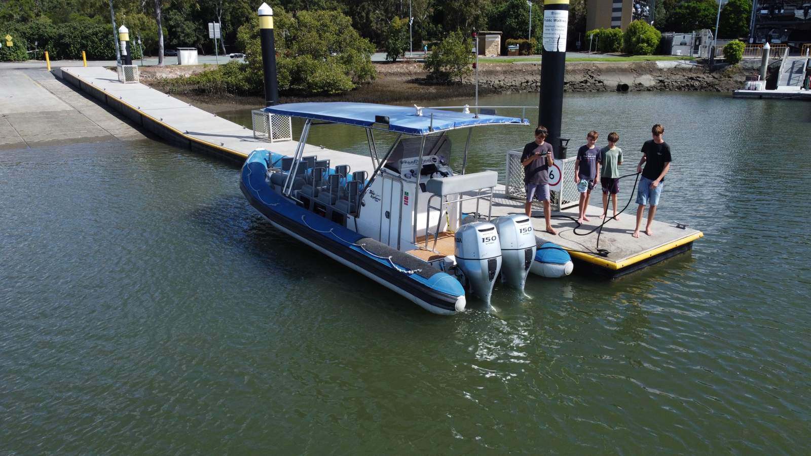 Gemini Waverider 850