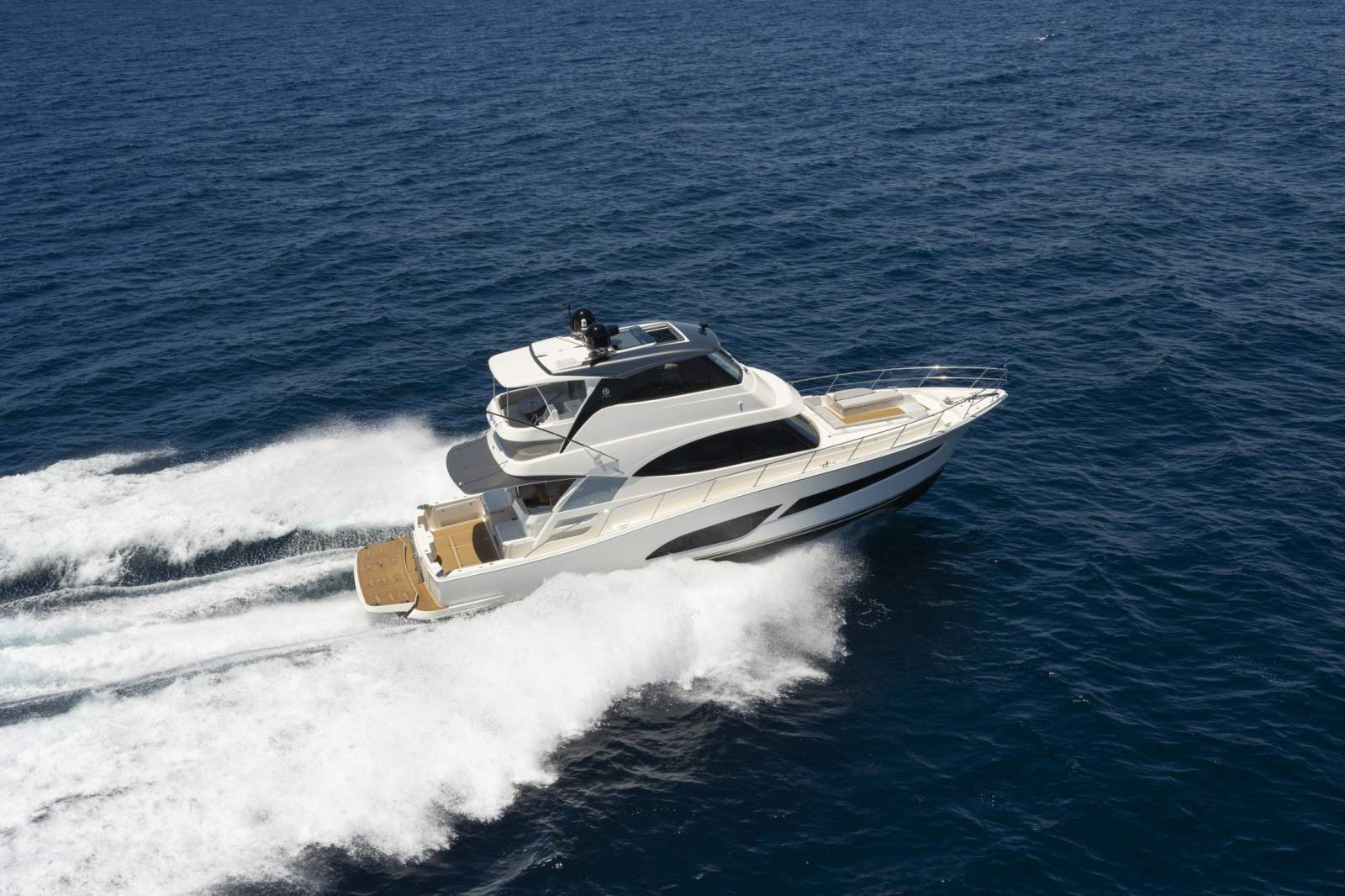 Riviera 58 Sports Motor Yacht