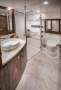 Riviera 6000 Sport Yacht Platinum Edition