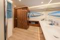 Riviera 6800 Sport Yacht Platinum Edition